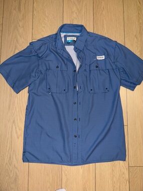 Magellan Outdoors Men’s Blue Gingham Short-Sleeve Button-Down Shirt